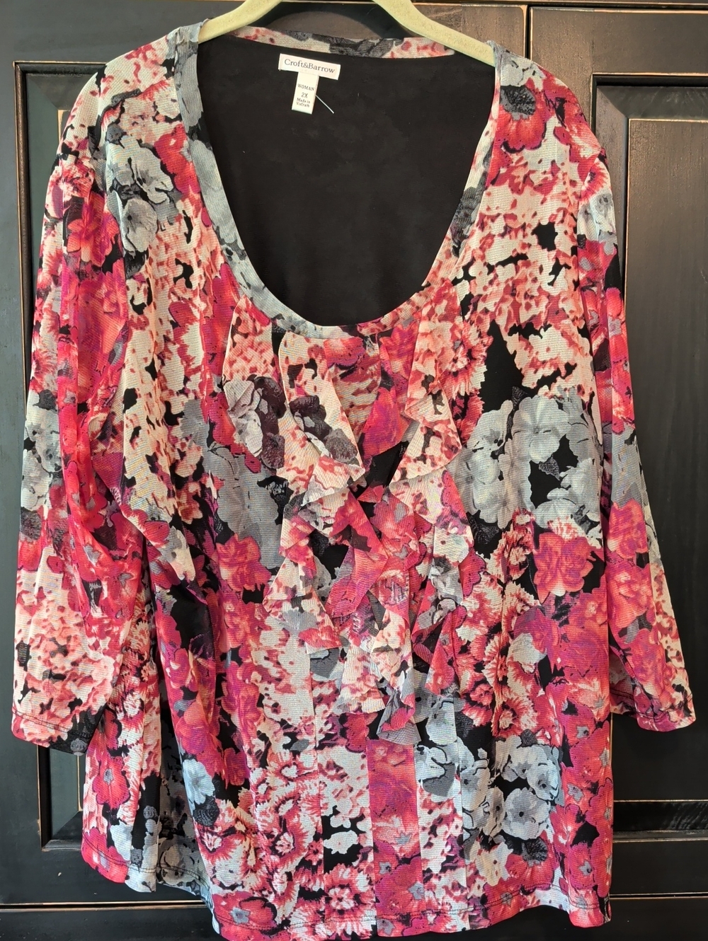 Croft & Barrow Black and Floral Women's Top